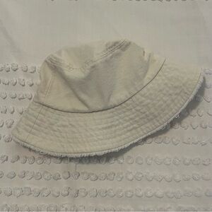 A&F Canvas Bucket Hat